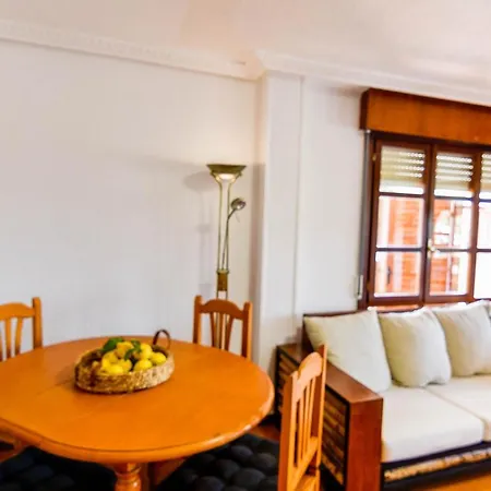 Castro Vizmaya, Comoda Y Amplia Planta Baja Con Jardin Cerca De Todo Prázdninový dům