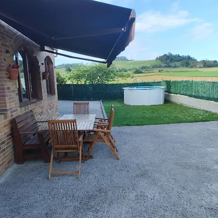 Castro Vizmaya, Comoda Y Amplia Planta Baja Con Jardin Cerca De Todo *