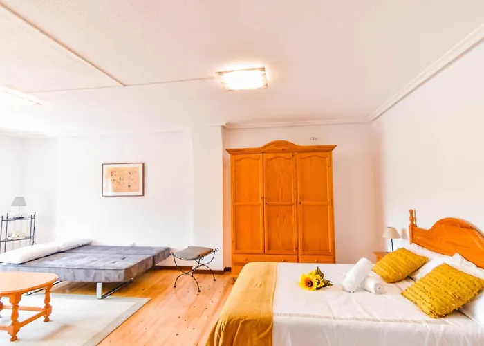 Castro Vizmaya, Comoda Y Amplia Planta Baja Con Jardin Cerca De Todo Entrambasaguas (Entrambasaguas)